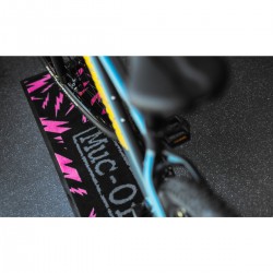 Tapis de sol MUC-OFF - Absorbing Bike mat